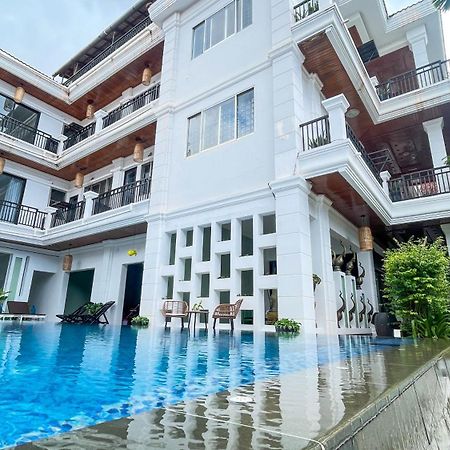 The Center Point Siem Reap Exterior foto