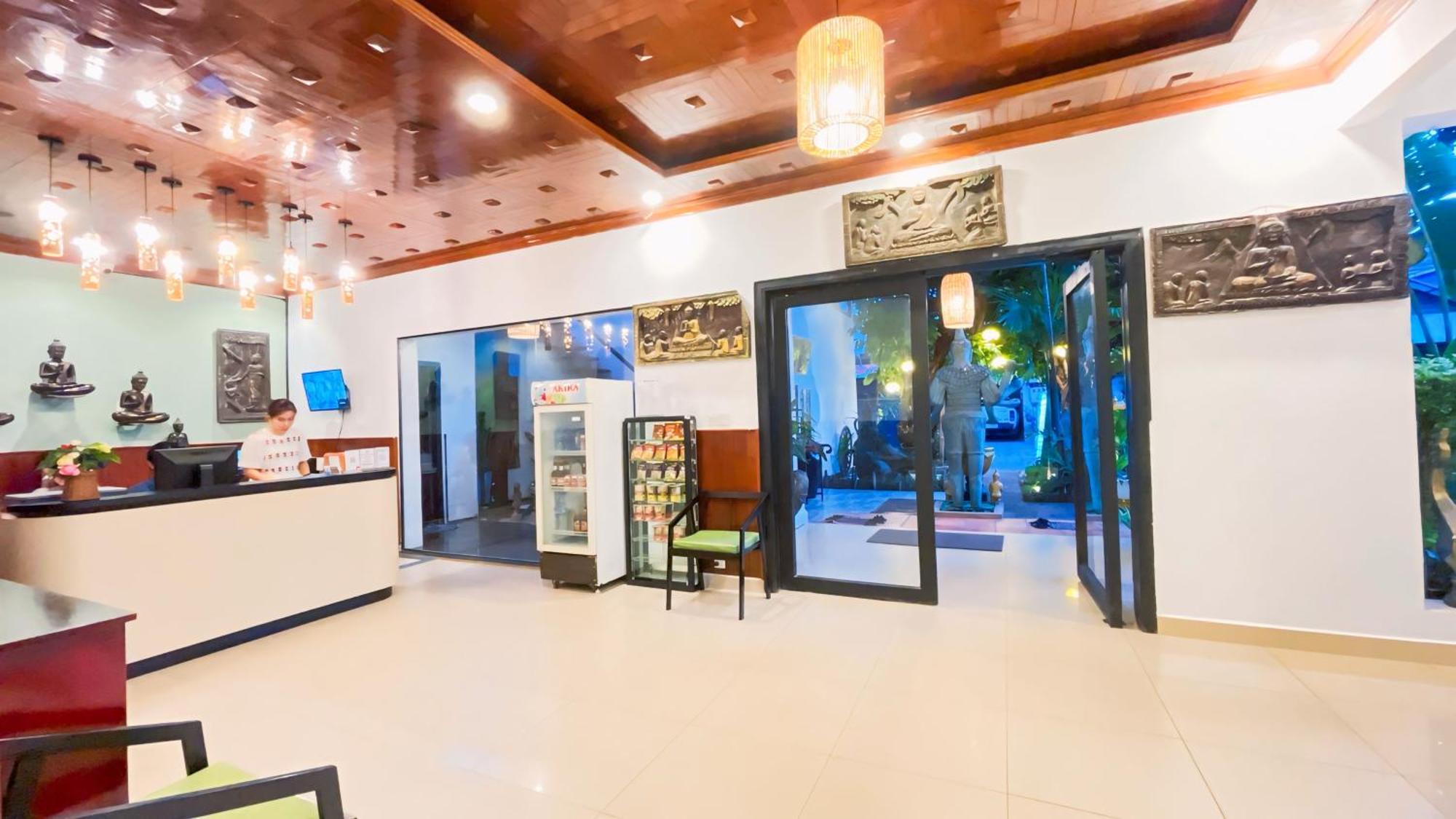 The Center Point Siem Reap Exterior foto