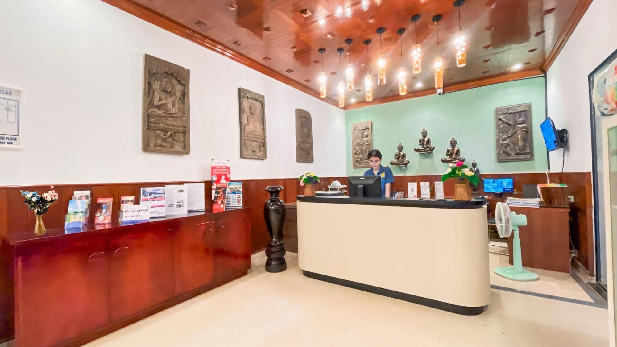 The Center Point Siem Reap Exterior foto
