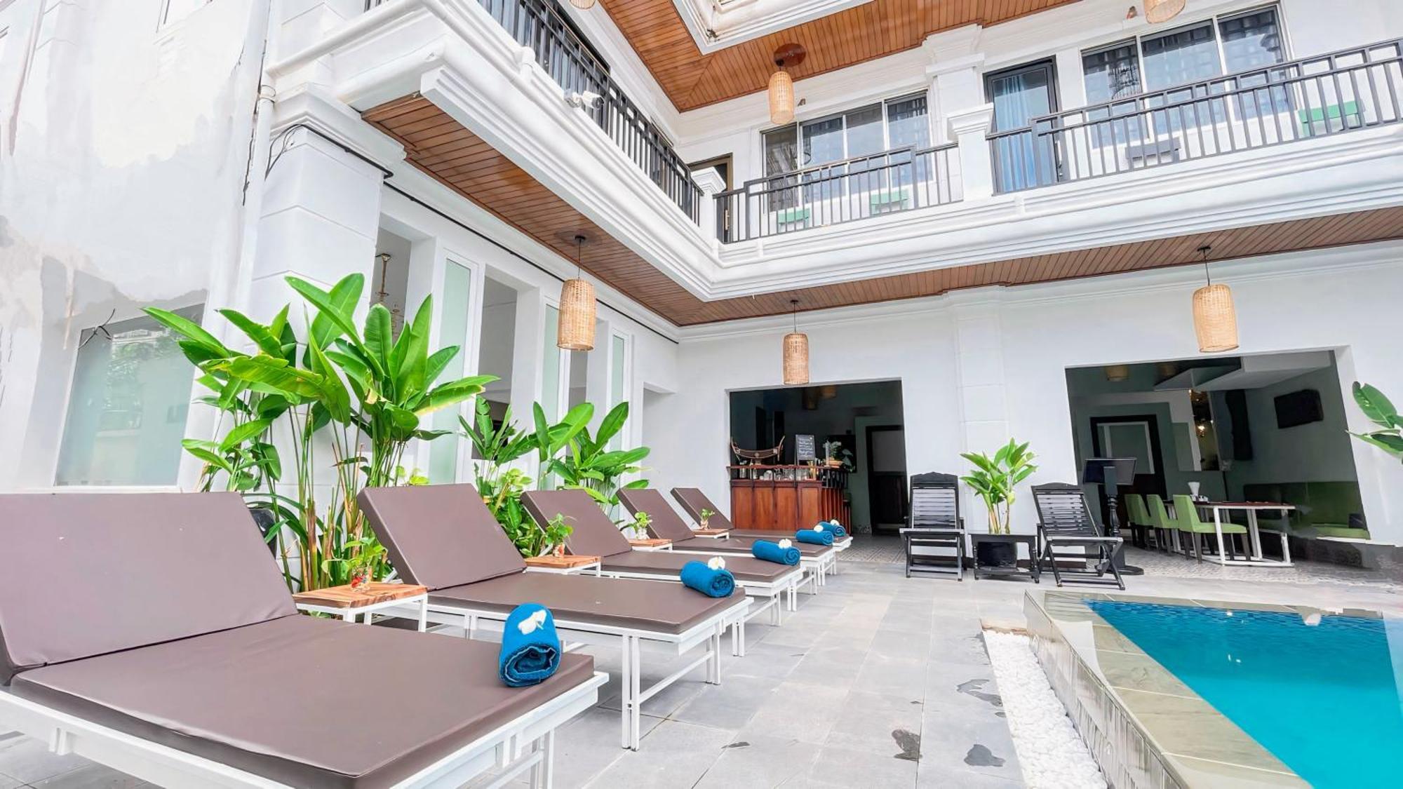 The Center Point Siem Reap Exterior foto