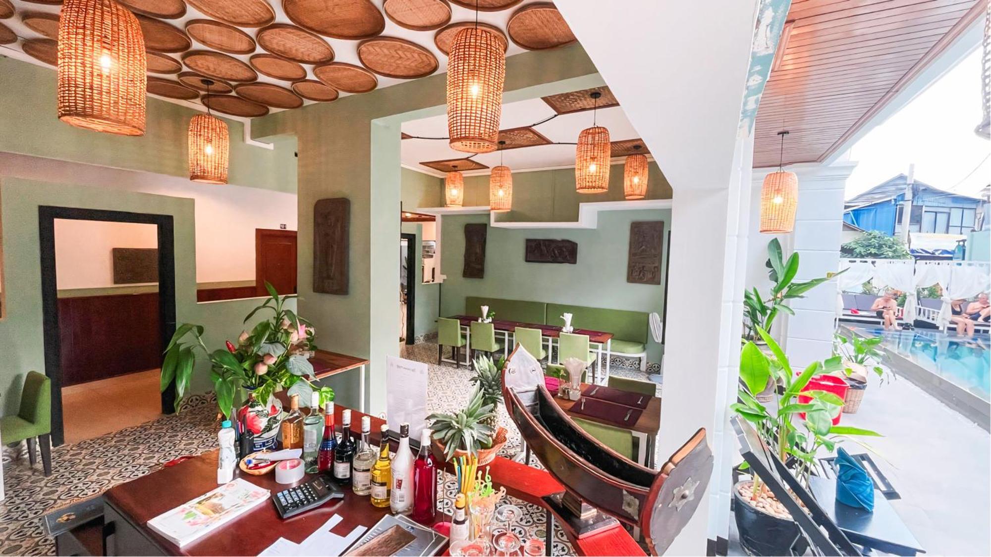 The Center Point Siem Reap Exterior foto