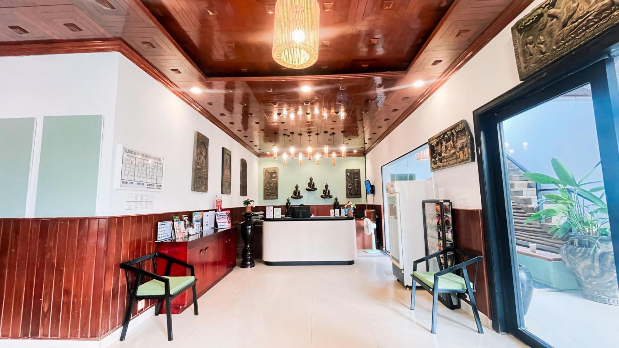 The Center Point Siem Reap Exterior foto