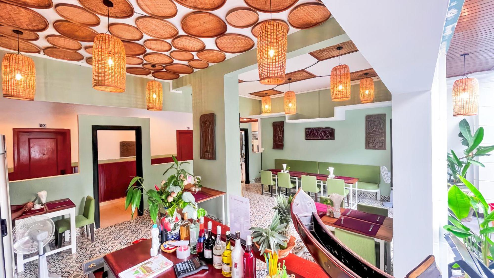 The Center Point Siem Reap Exterior foto
